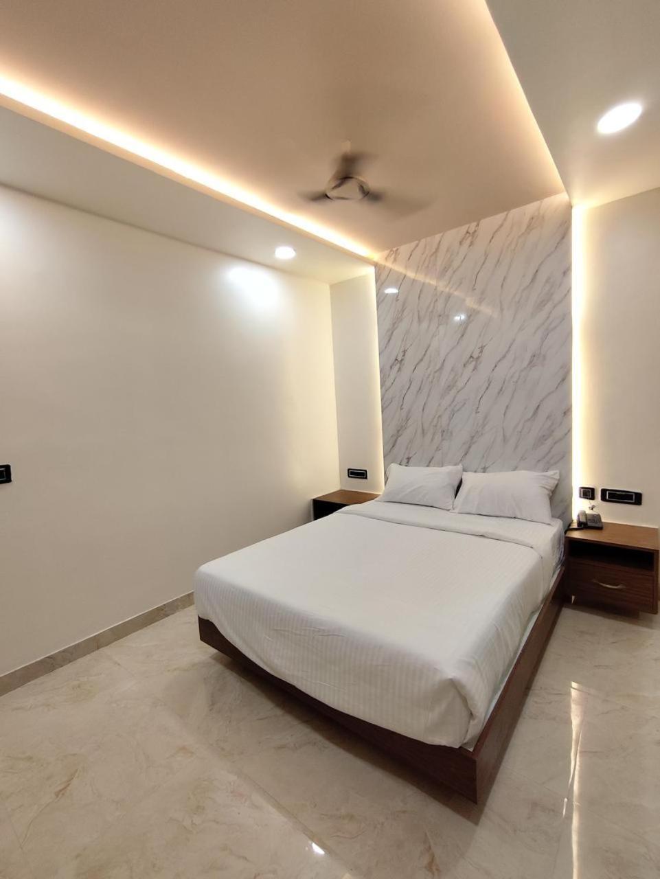 Sree Mahalakshmi Residency By K Hotels Virudunagar Exterior foto